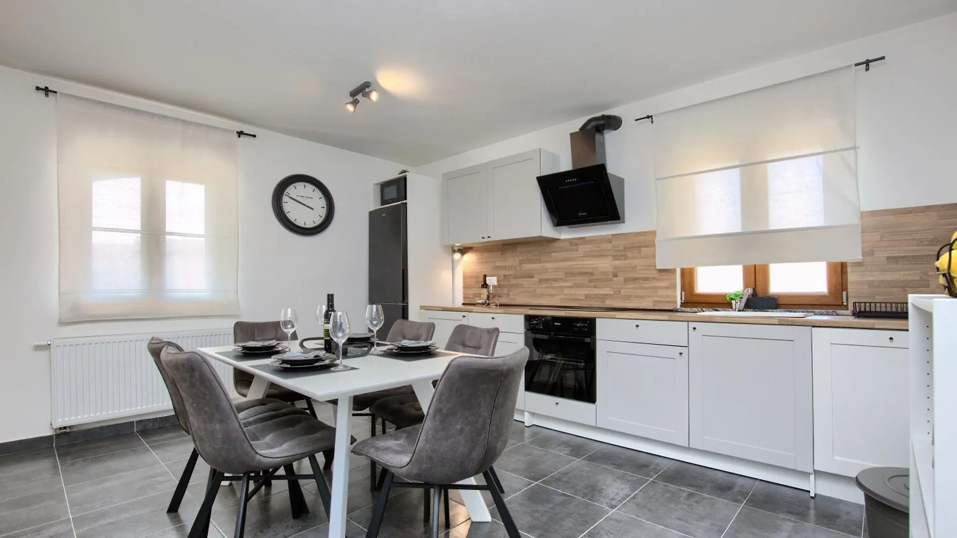Holiday Home Ulika Pula 0*,