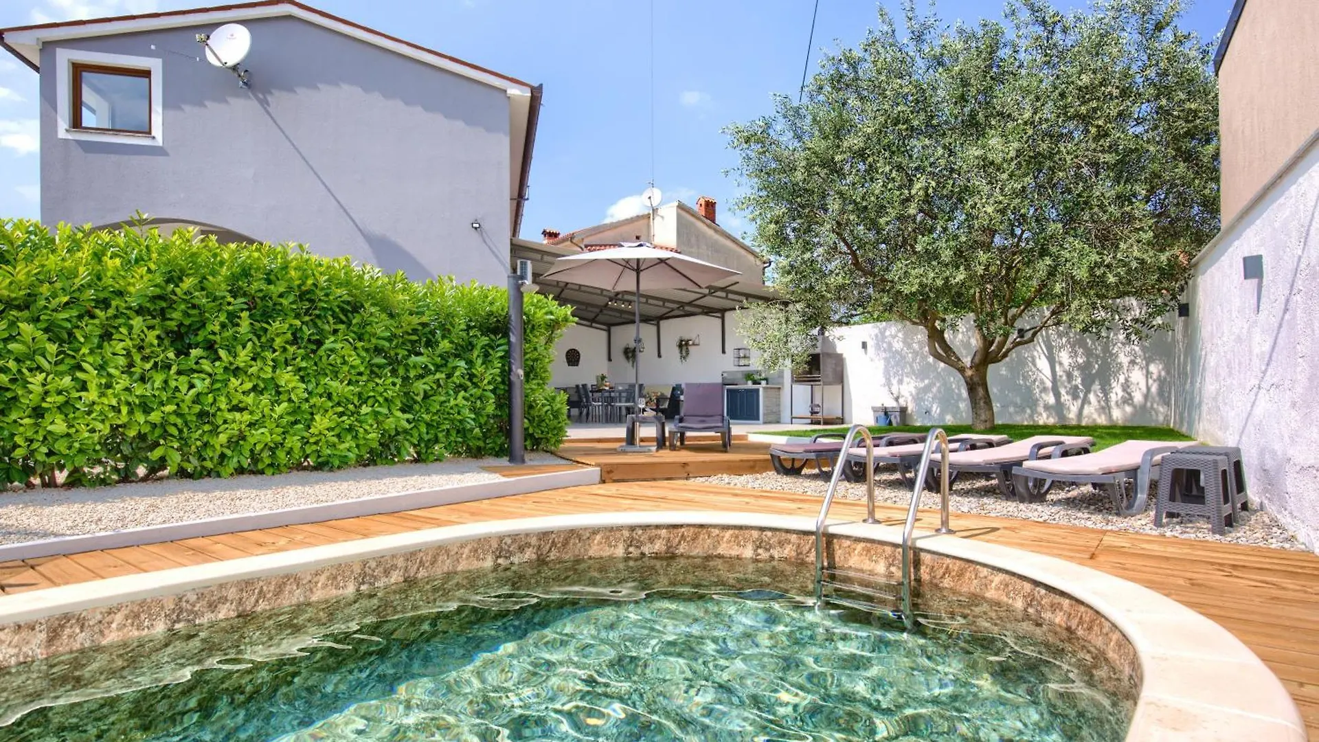Holiday Home Ulika Pula